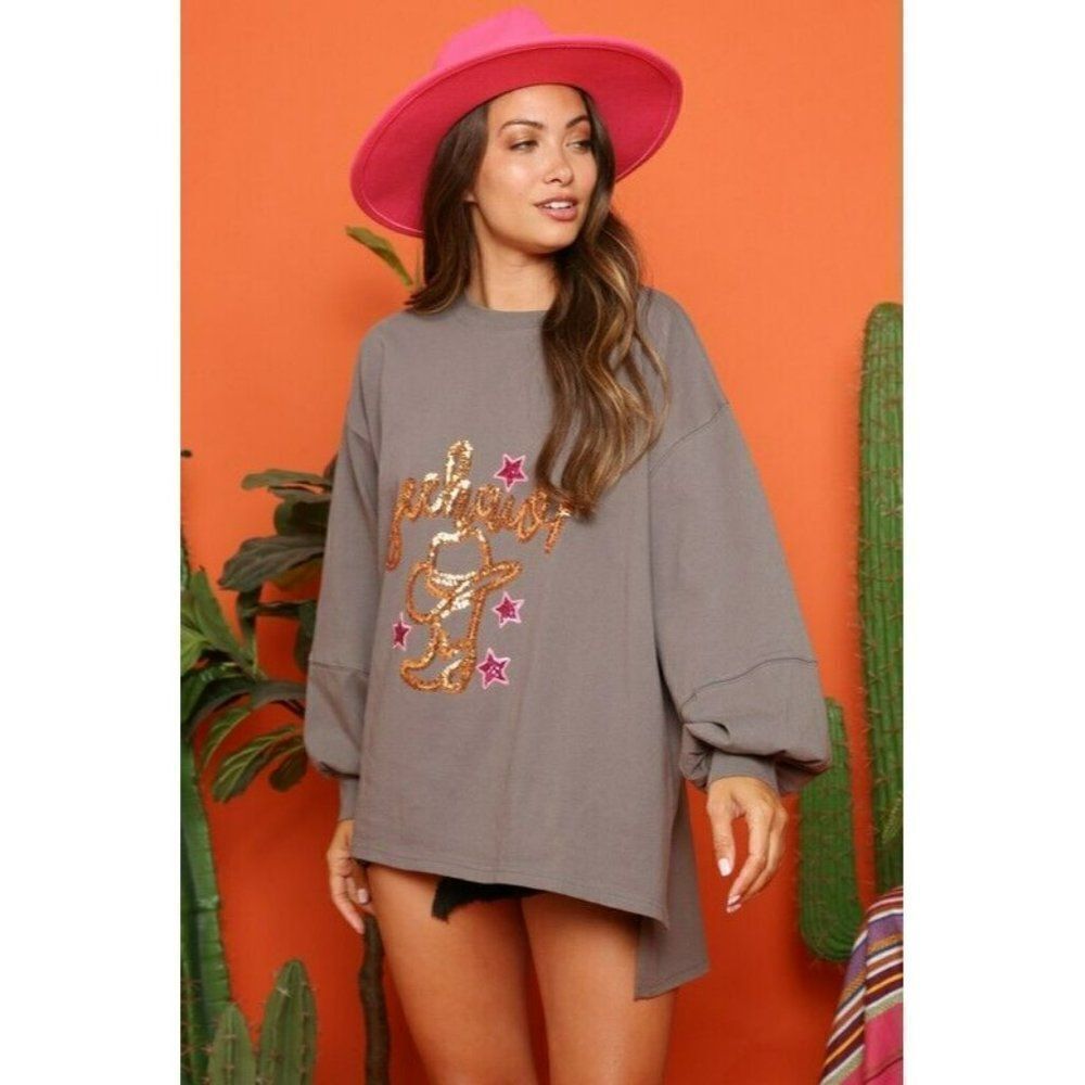 Fantastic Fawn Charcoal Yeehaw Star Sequin Patch Knit Western Top IFKT51844-04 - Picture 4 of 12